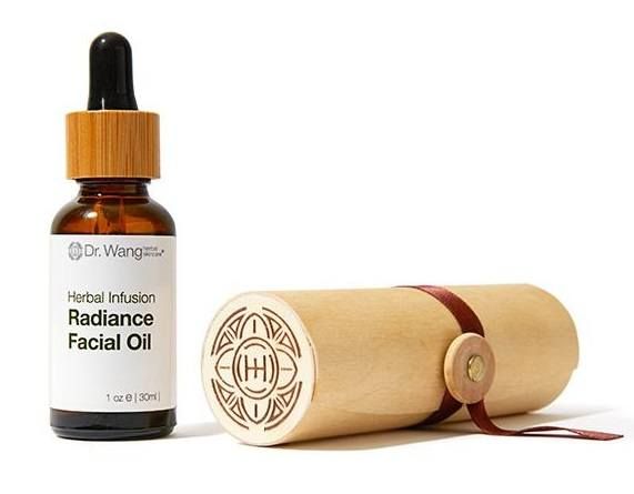 Radiance Facial Oil with Ginseng &amp; Licorice Root من Dr. Wang Herbal Skincare