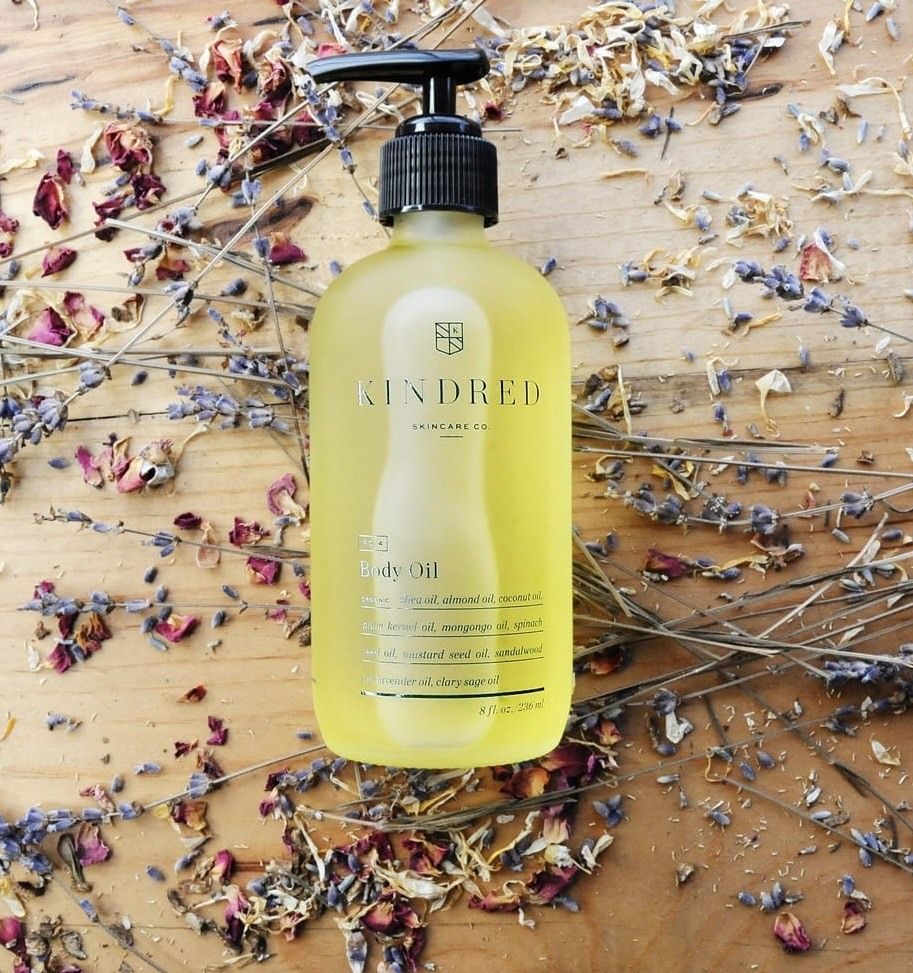 Body Oil من Kindred Skincare Company افضل الزيوت العطرية للجسم