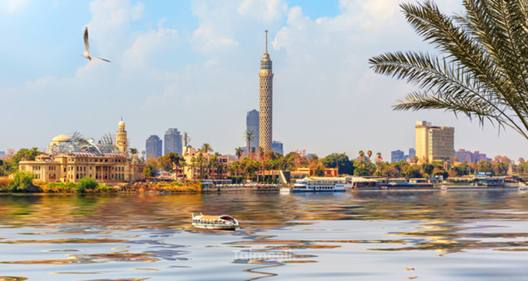 النحت الأيوني في مصر 