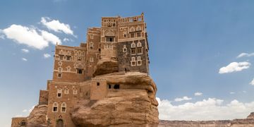 تكلفة عملية تجميل الأنف في اليمن