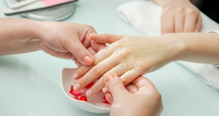 أسباب تشقق اليدين وطرق العلاج المنزلية