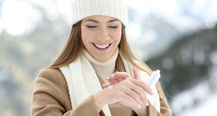 نصائح أطباء الجلدية للعناية بالبشرة في الشتاء