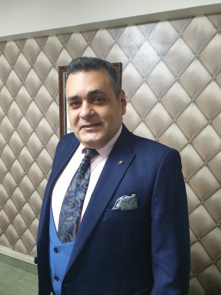 دكتور ماهر سعد استشاري جراحات التجميل