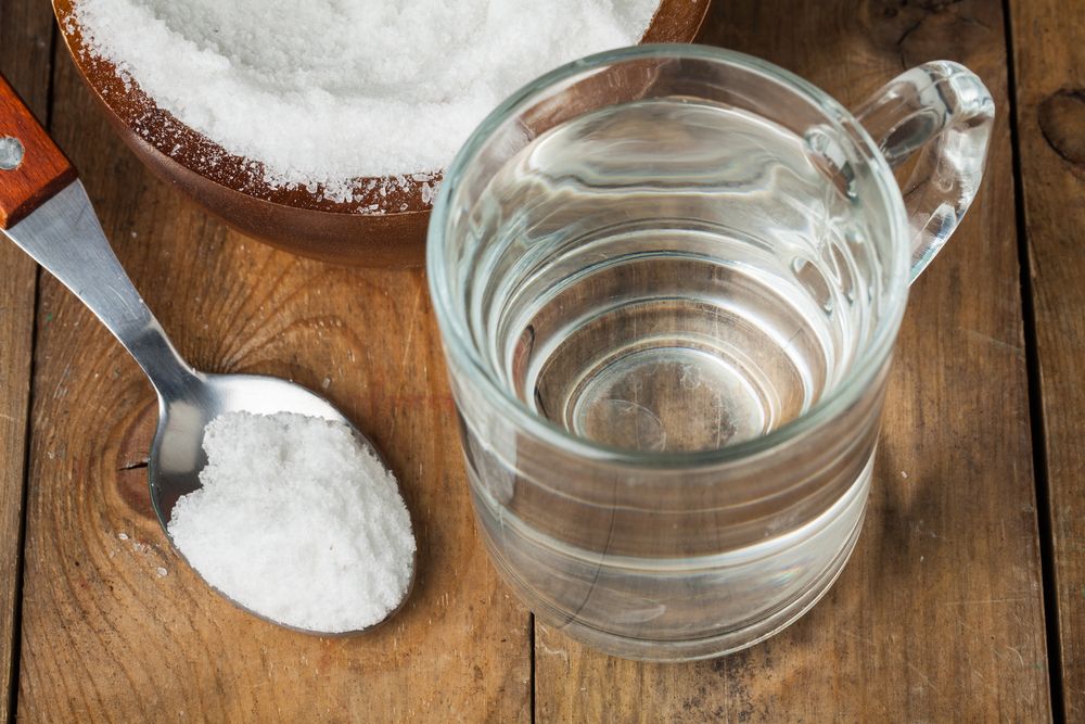 الملح لعلاج نزول اللثة