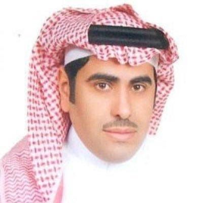 الدكتور عبدالعزيز الخنين