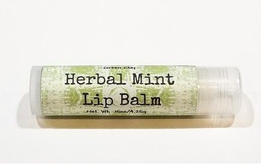 بلسم الشفاه بالنعناع العشبي Herbal Mint Lip Balm