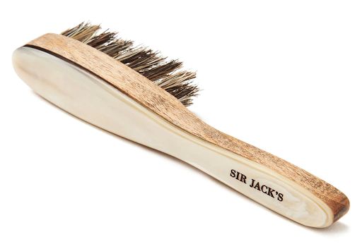 فرشاة قرن الثور للحية من SIR JACK's Ox Horn Beard Brush