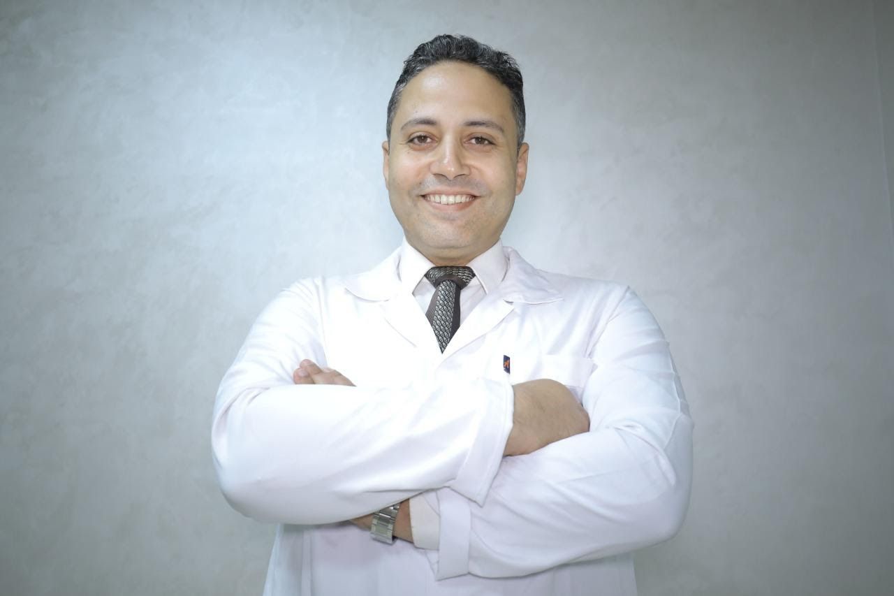 الدكتور أحمد حرفوش أفضل طبيب تجميل أذن في مصر