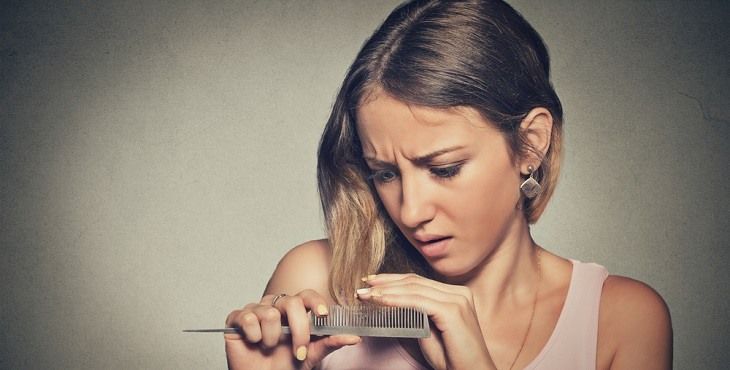 10 أسباب تؤدي إلى الشعر الخفيف لدى النساء