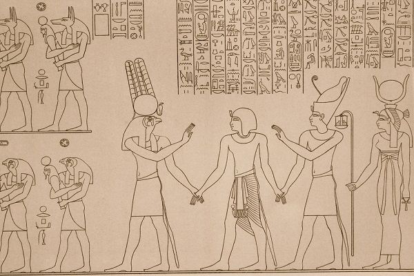 عمليات التجميل في العصر الفرعوني