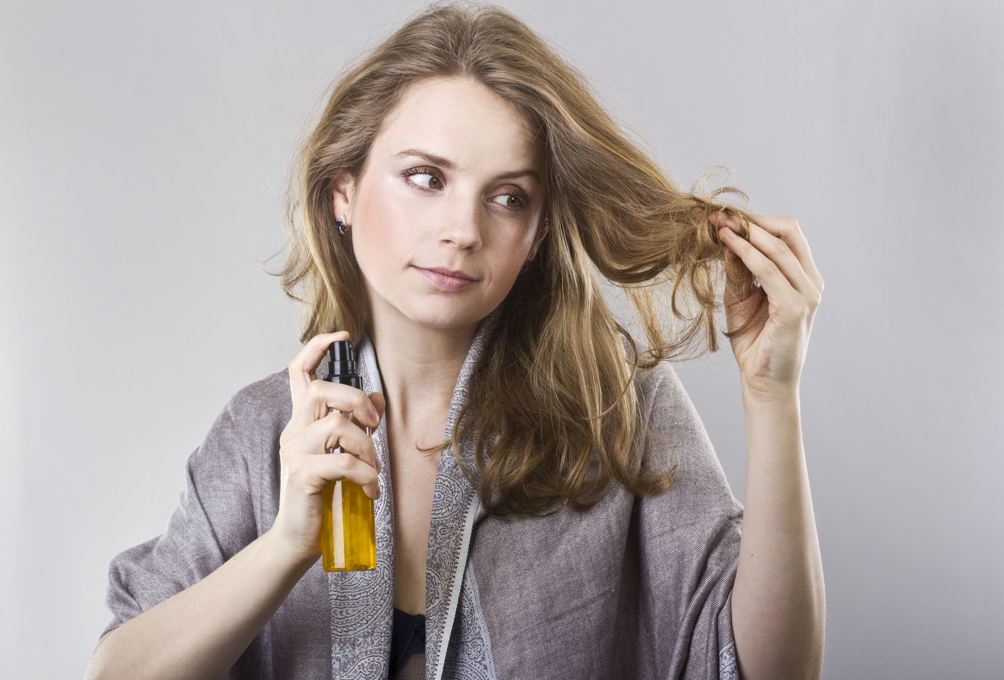 ما هي طريقة استخدام سيروم الشعر؟