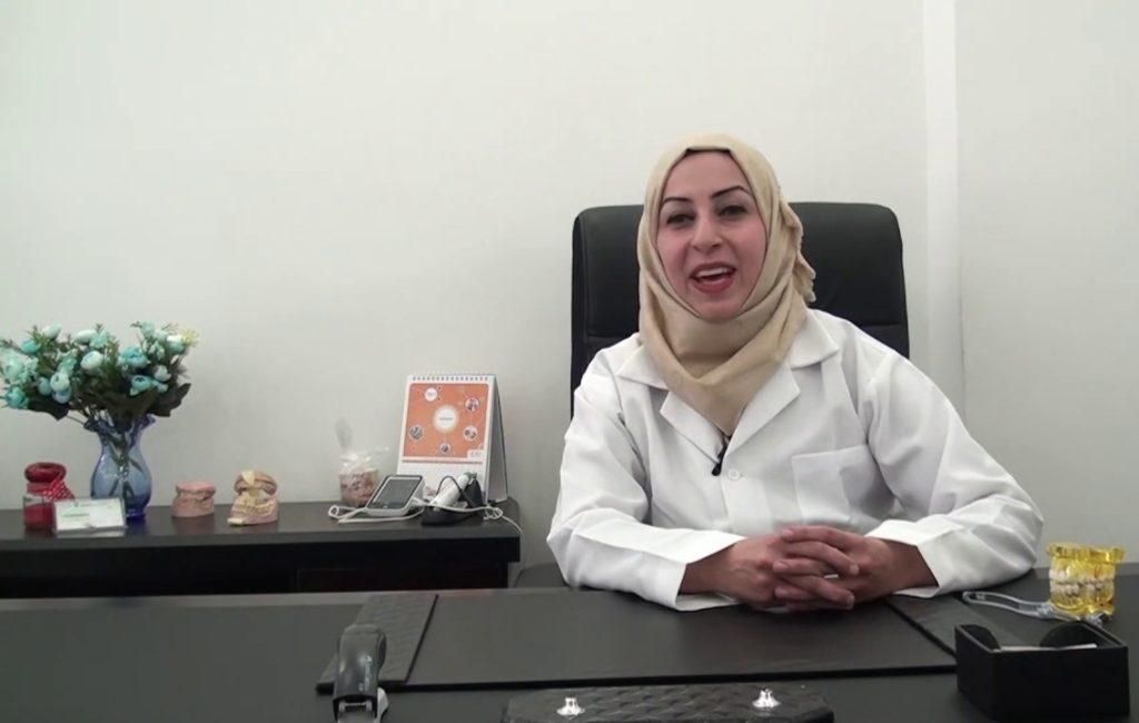 دكتورة لينا الهمشري أفضل طبيب أسنان في الأردن