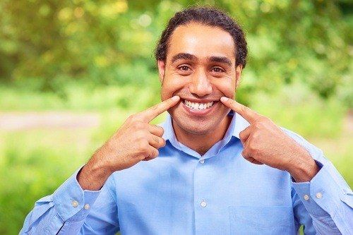 معلومات هامة حول طريقة اختيار أفضل مركز تجميل أسنان في القاهرة