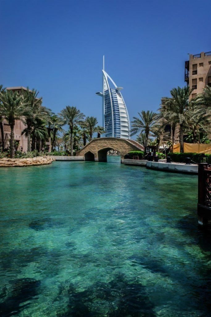 أماكن الإقامة في دولة الإمارات