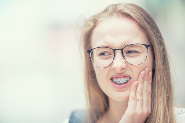 الآثار الجانبية لعلاج جيوب الأسنان